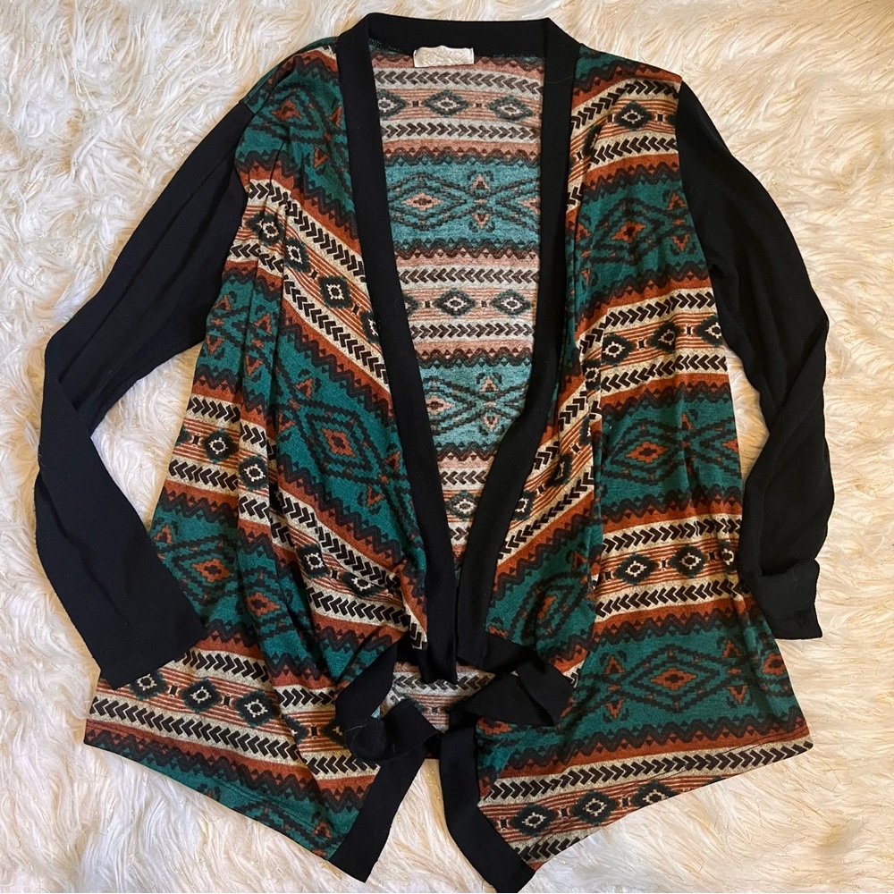 Toska - Lightweight Cardigan